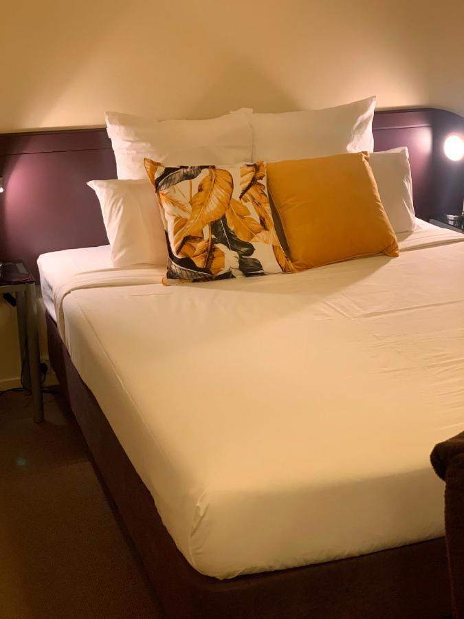 B-Ks Premier Motel Палмерстън Норт Екстериор снимка